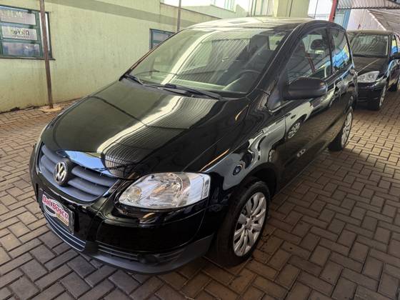 VOLKSWAGEN FOX 1.0 MI ROUTE 8V FLEX 2P MANUAL VOLKSWAGEN FOX 1.0 MI ROUTE 8V FLEX 2P MANUAL
